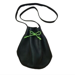 Baggu bucket crossbody black pebbled leather leather w/ paracord drawstring